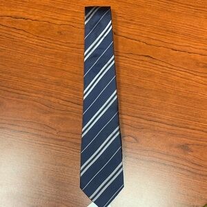 Universal Studios Harry Potter Dark Blue and Silver Striped Tie
